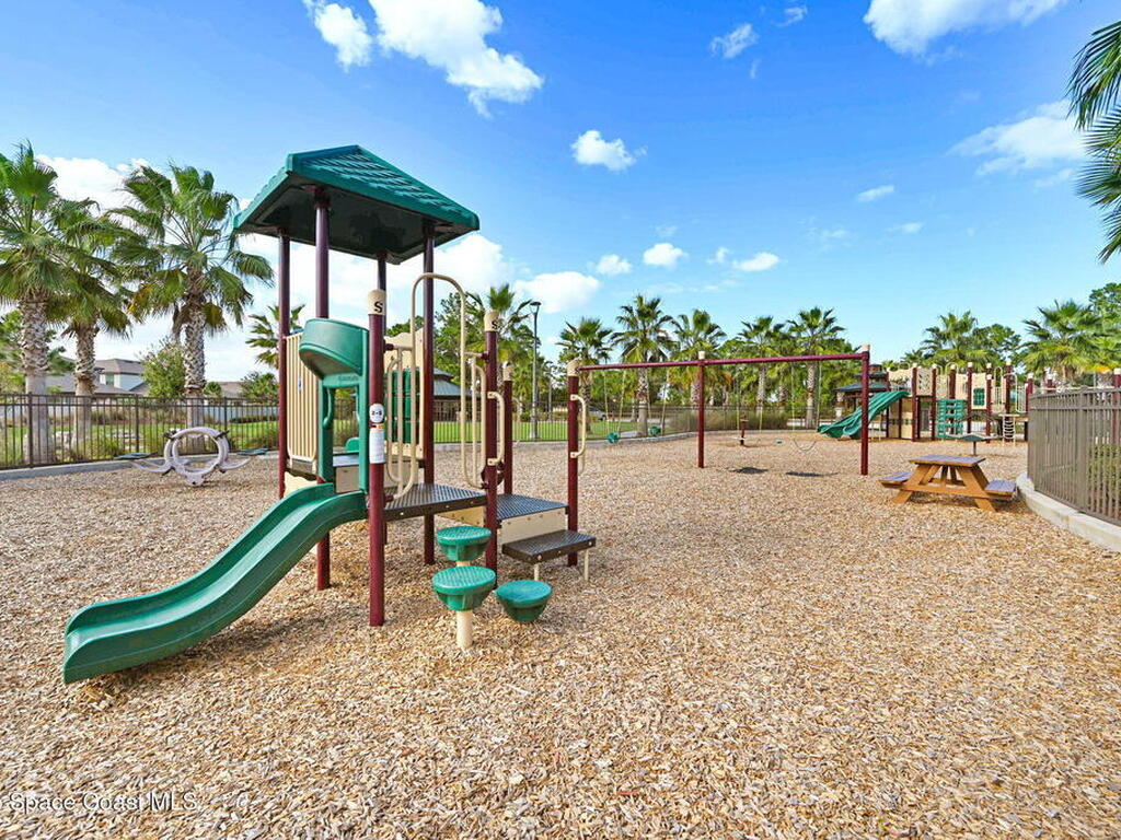 4237 Broomsedge Circle, West Melbourne, FL 32904