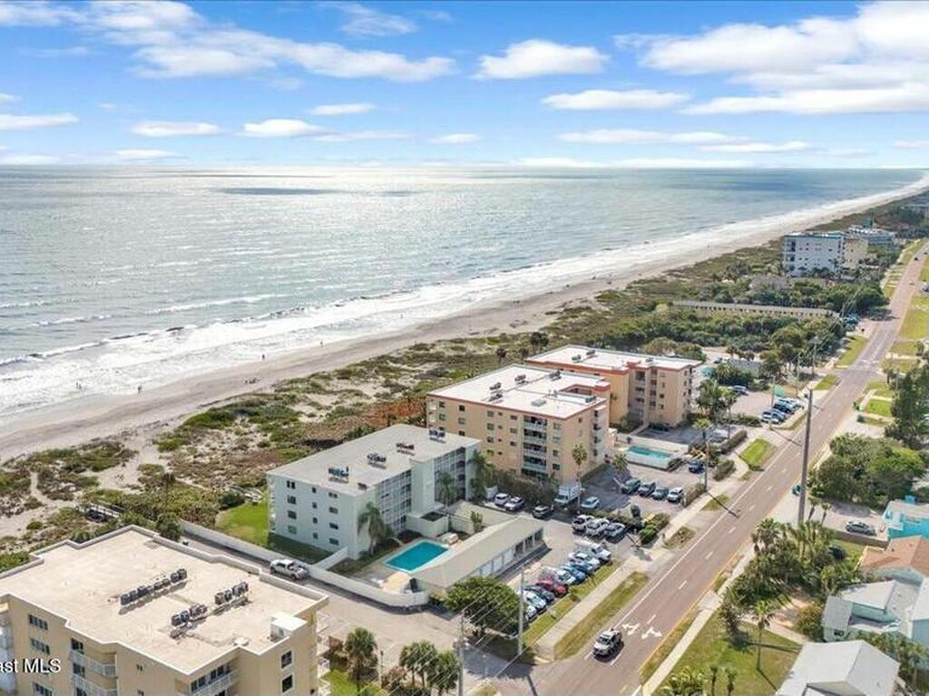 1515 S Atlantic Avenue, Cocoa Beach, FL 32931