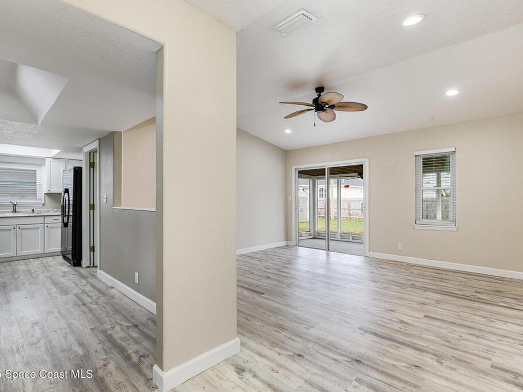 557 Tasco Avenue, Palm Bay, FL 32908