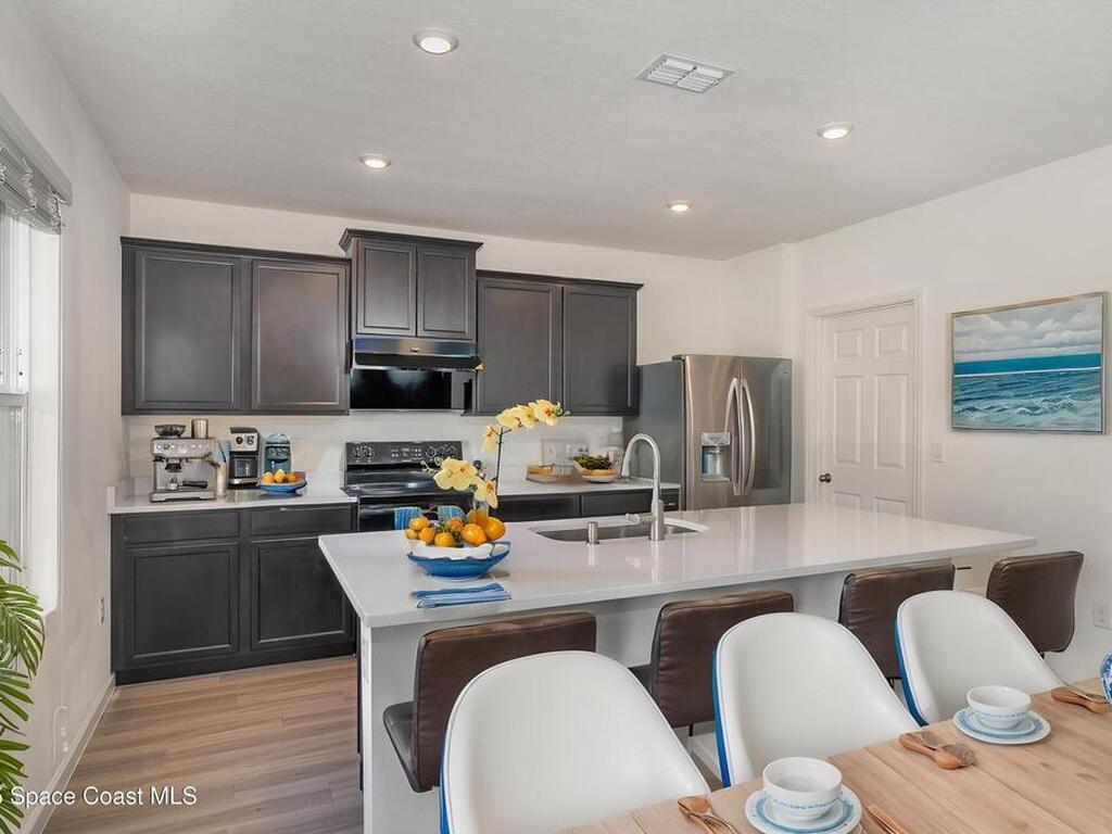 1085 Newton Circle, Rockledge, FL 32955