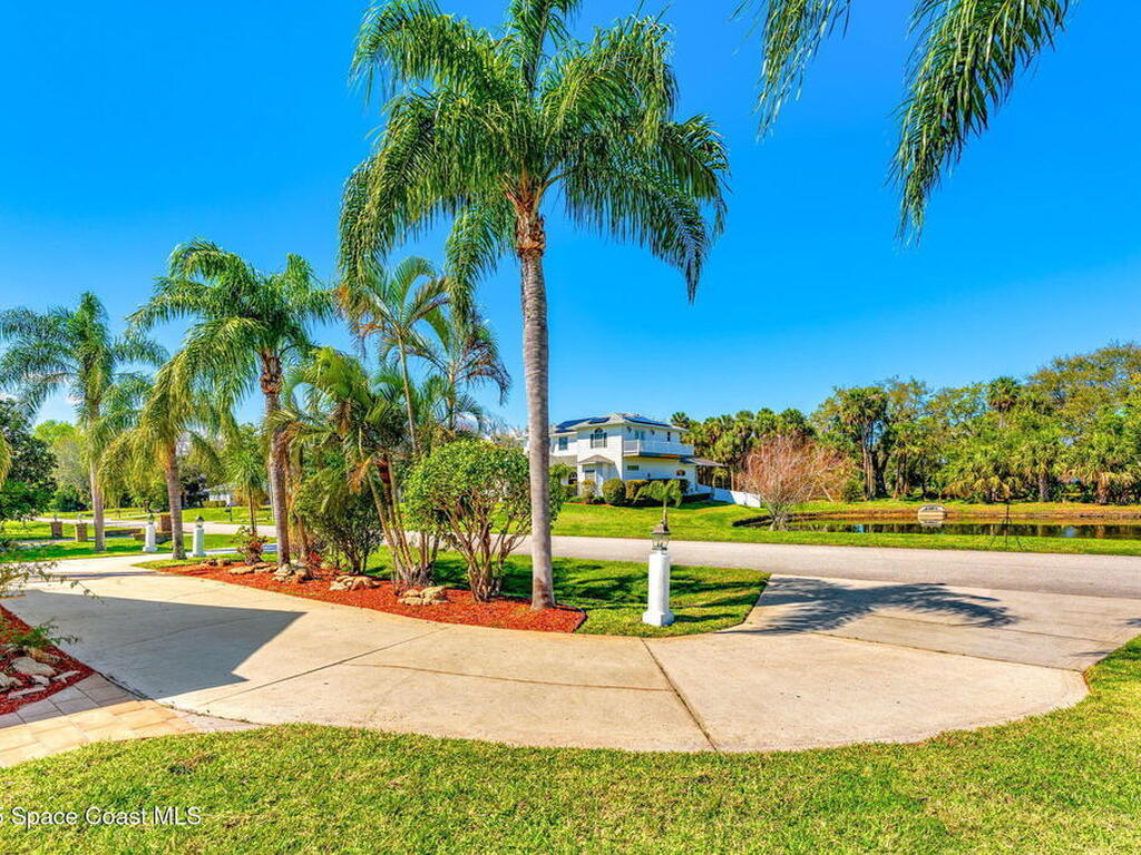 125 Oyster Place, Rockledge, FL 32955