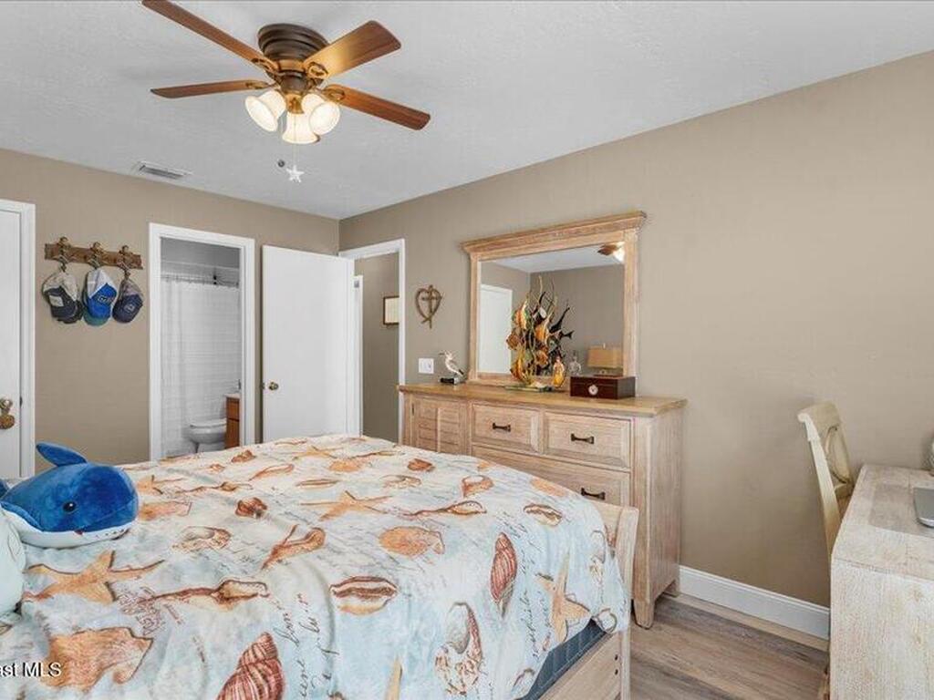 610 Saint Albans Court, West Melbourne, FL 32904