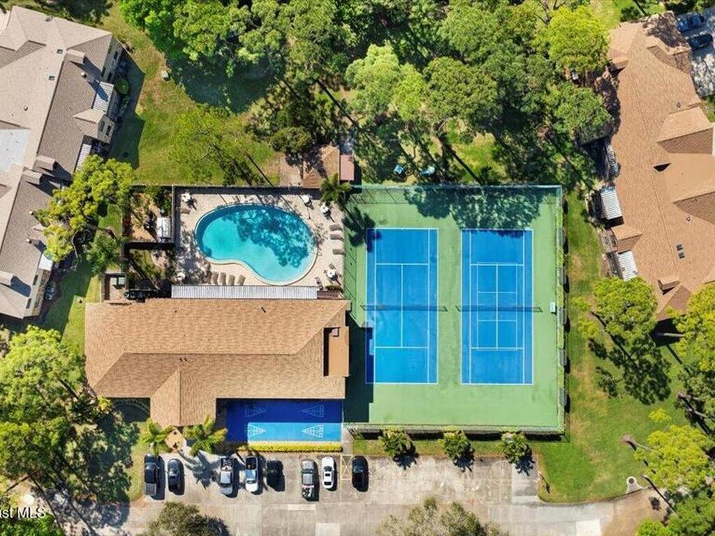 610 Saint Albans Court, West Melbourne, FL 32904