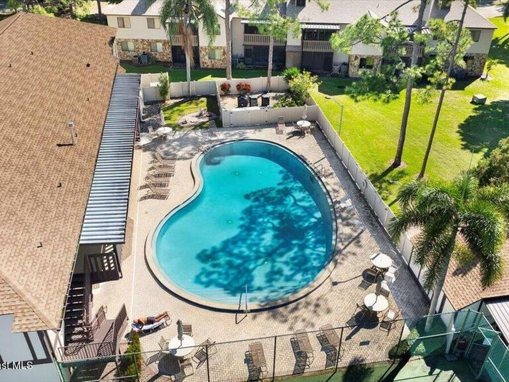 610 Saint Albans Court, West Melbourne, FL 32904