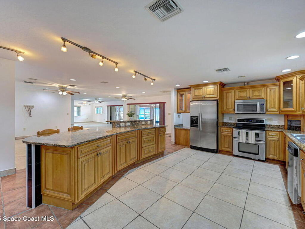 4825 US-1, Melbourne, FL 32935
