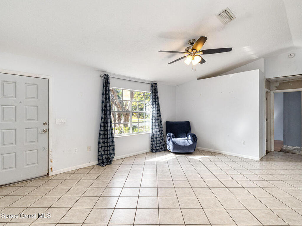 411 Katella Avenue, Palm Bay, FL 32907
