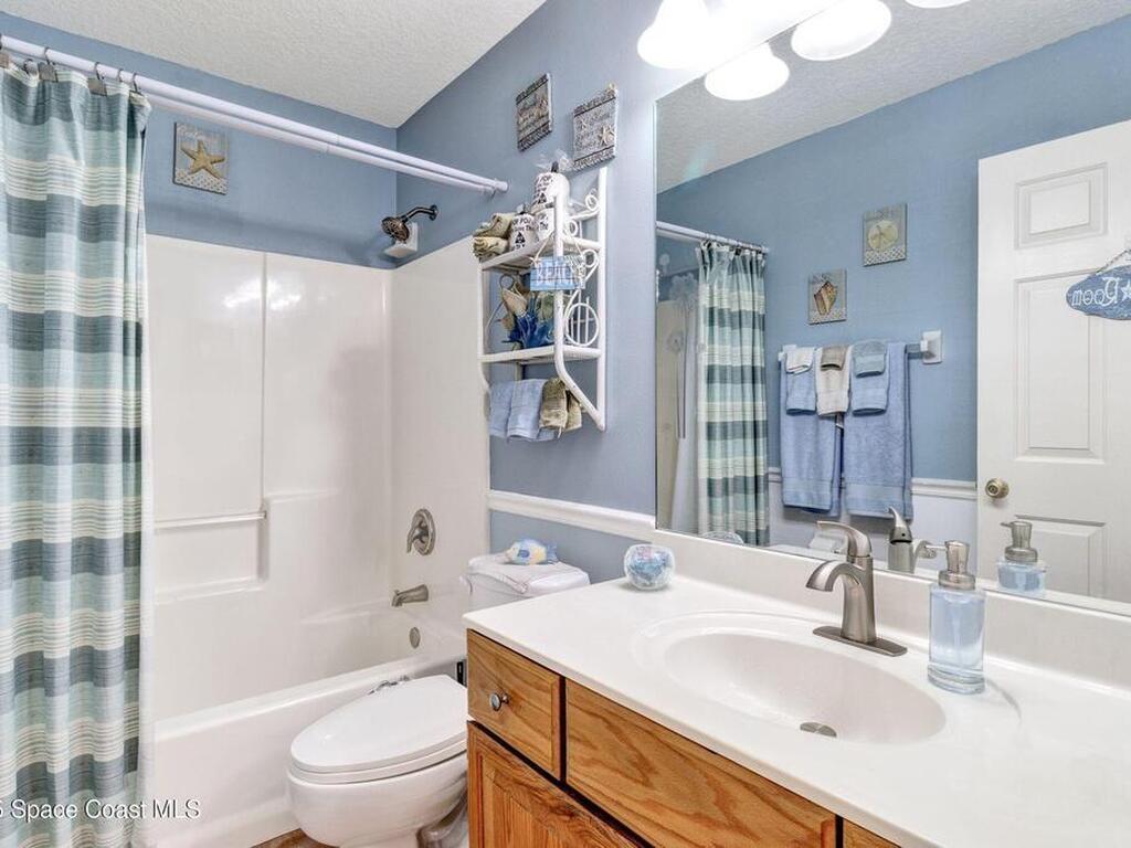 1226 32nd Avenue, Vero Beach, FL 32968