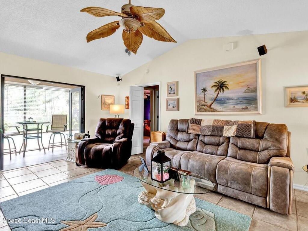 1226 32nd Avenue, Vero Beach, FL 32968