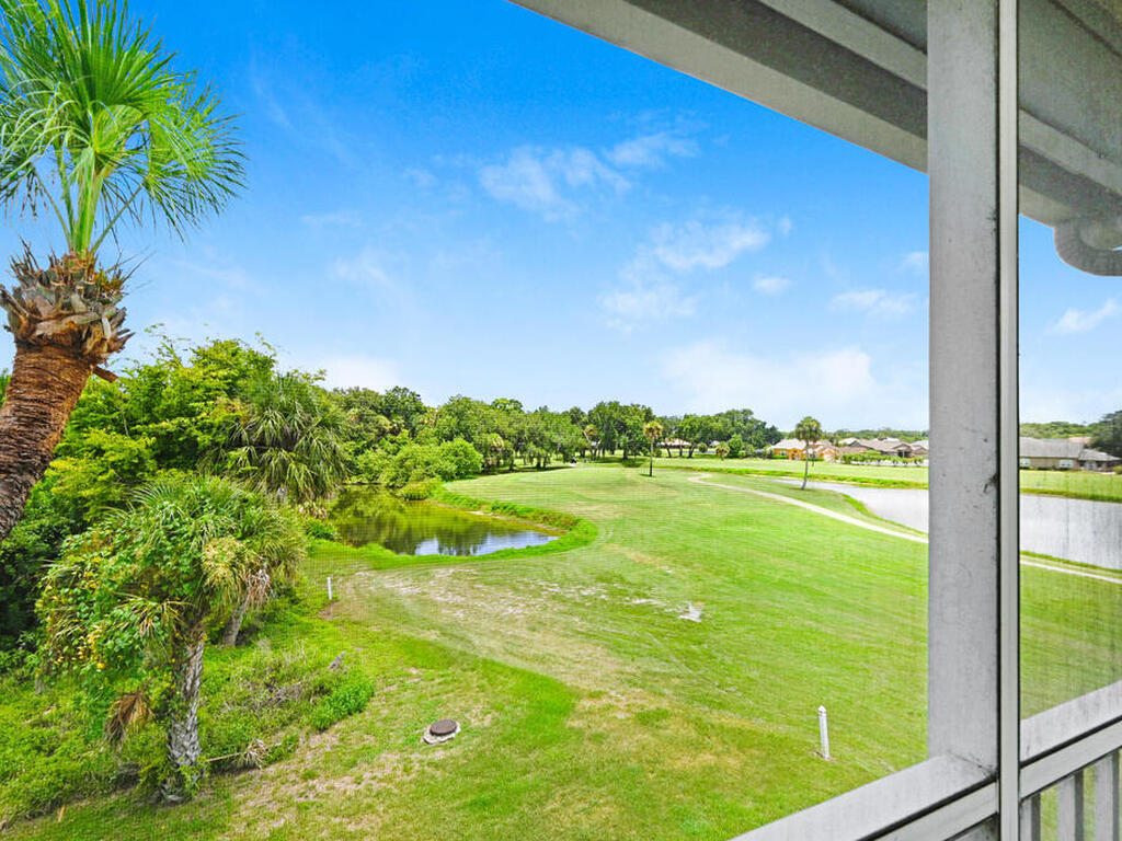 565 Shadow Wood Lane, Titusville, FL 32780