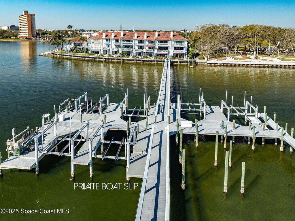 21 Broad Street, Titusville, FL 32796
