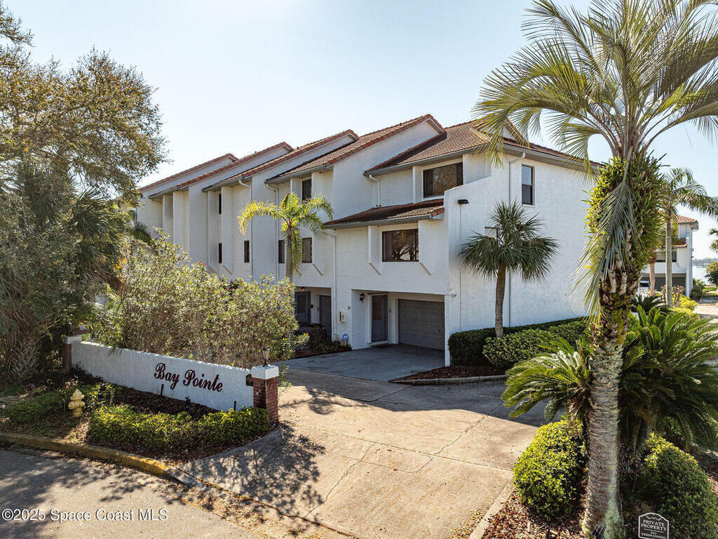 21 Broad Street, Titusville, FL 32796