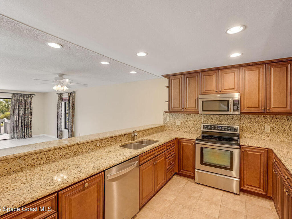 21 Broad Street, Titusville, FL 32796