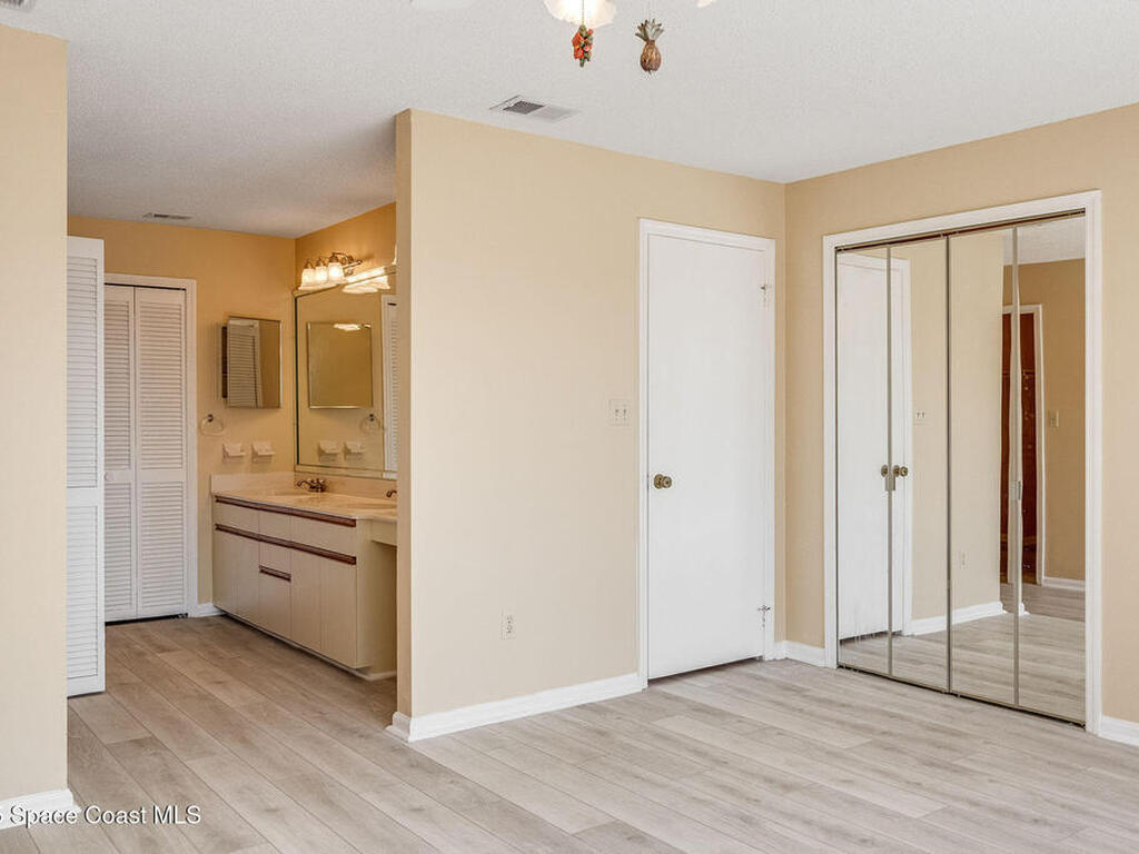 21 Broad Street, Titusville, FL 32796
