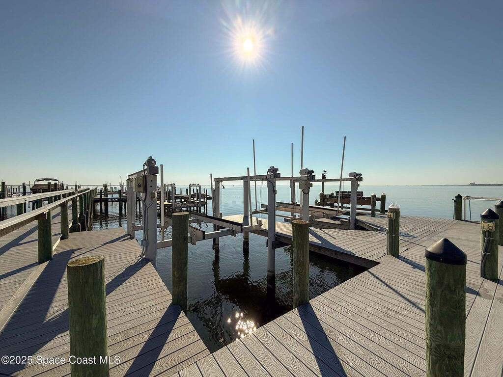 21 Broad Street, Titusville, FL 32796
