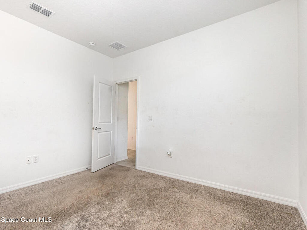4351 Finch Lane, Kissimmee, FL 34746