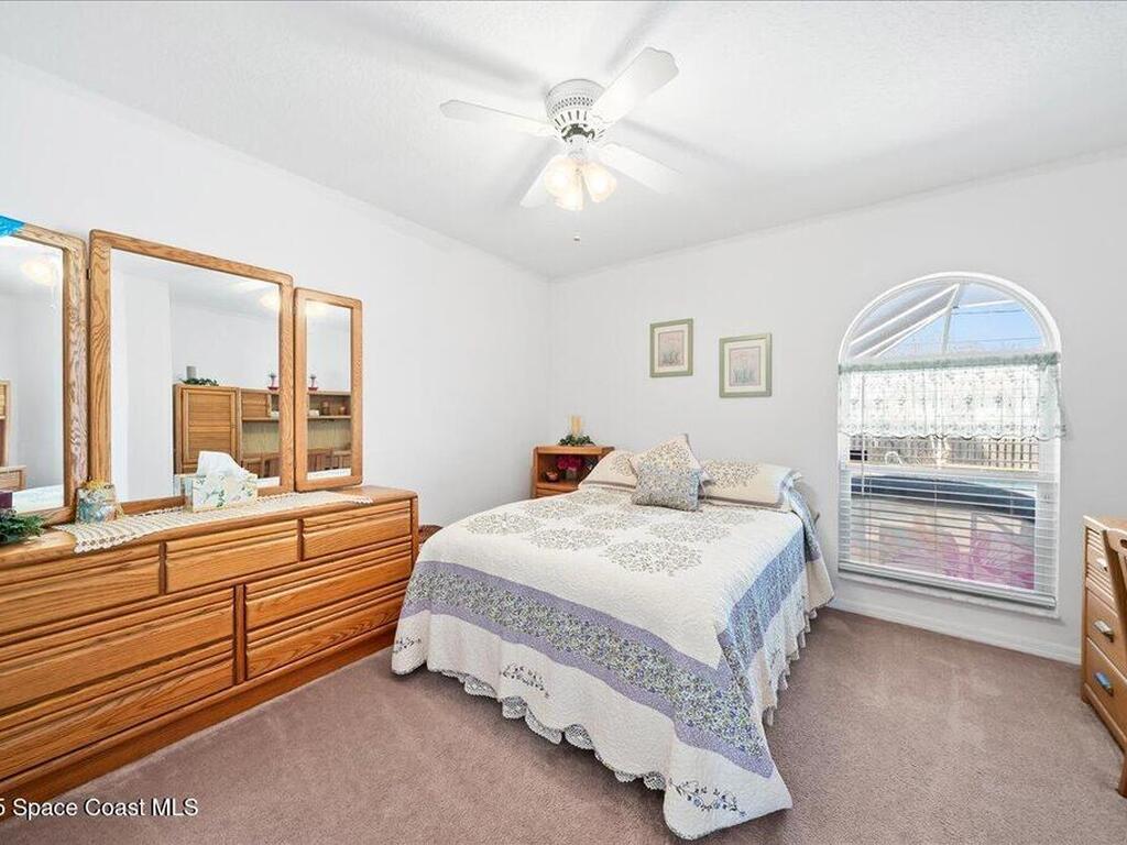 814 Hanau Avenue, Palm Bay, FL 32907