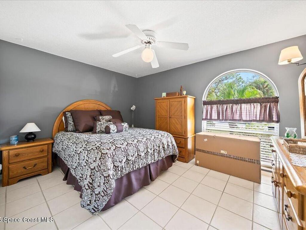 814 Hanau Avenue, Palm Bay, FL 32907