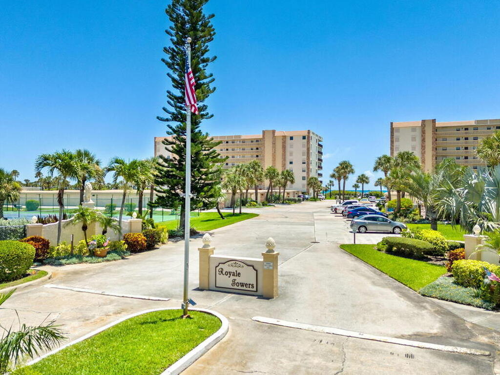 1890 N Atlantic Avenue, Cocoa Beach, FL 32931