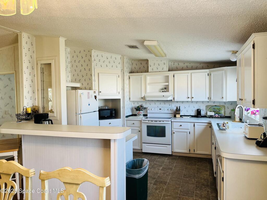 160 Vanguard Circle, Cocoa, FL 32926