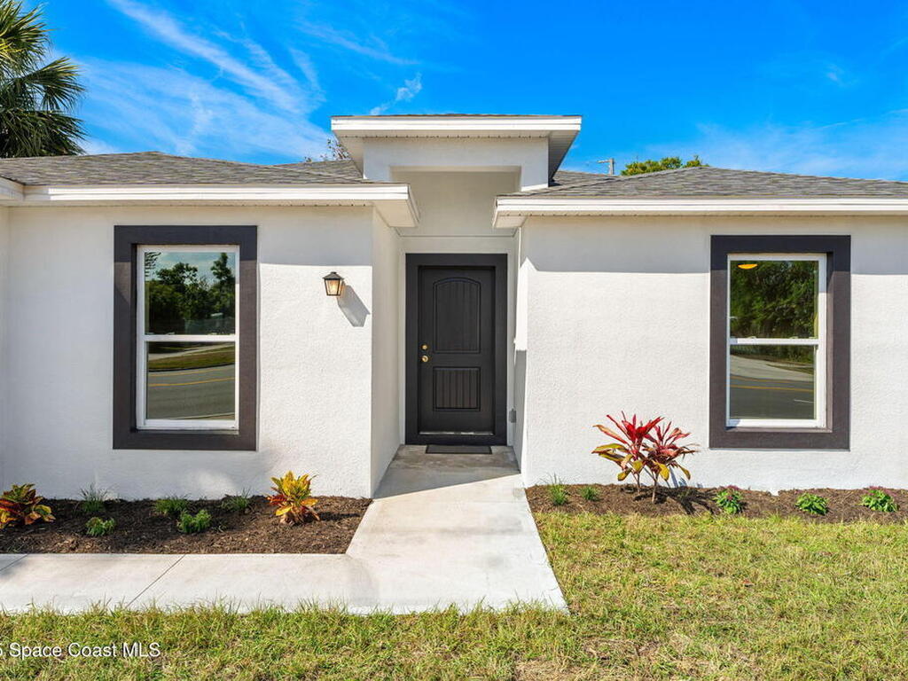 2306 Sarno Road, Melbourne, FL 32935