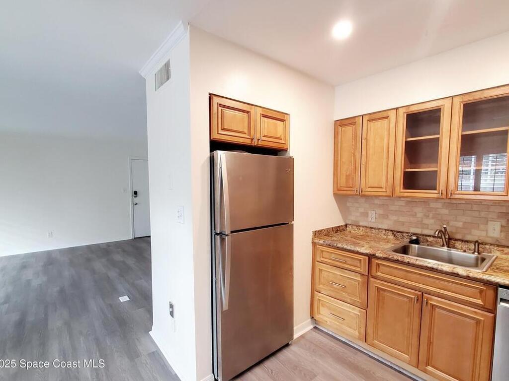 913 S Colonial Court, Indian Harbour Beach, FL 32937