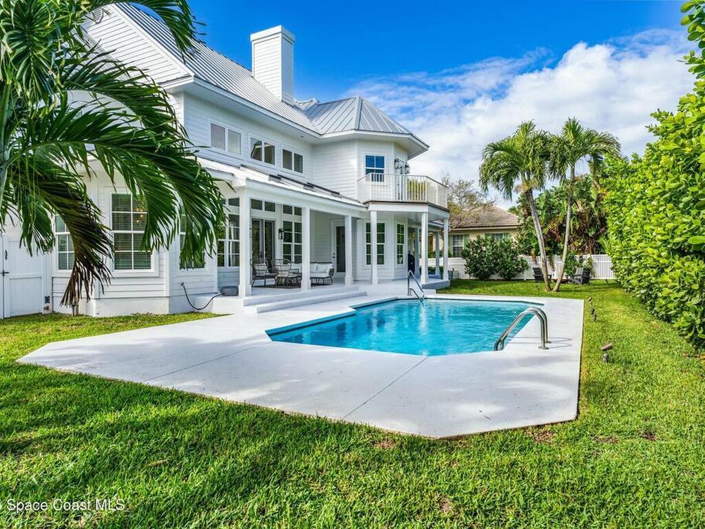 2218 E Ocean Oaks Lane, Vero Beach, FL 32963