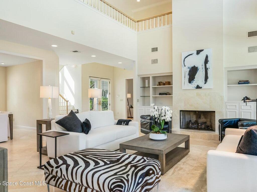2218 E Ocean Oaks Lane, Vero Beach, FL 32963