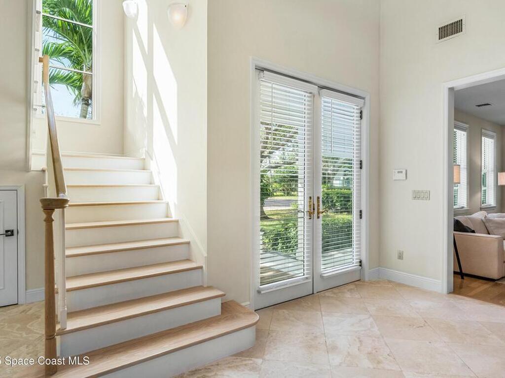 2218 E Ocean Oaks Lane, Vero Beach, FL 32963