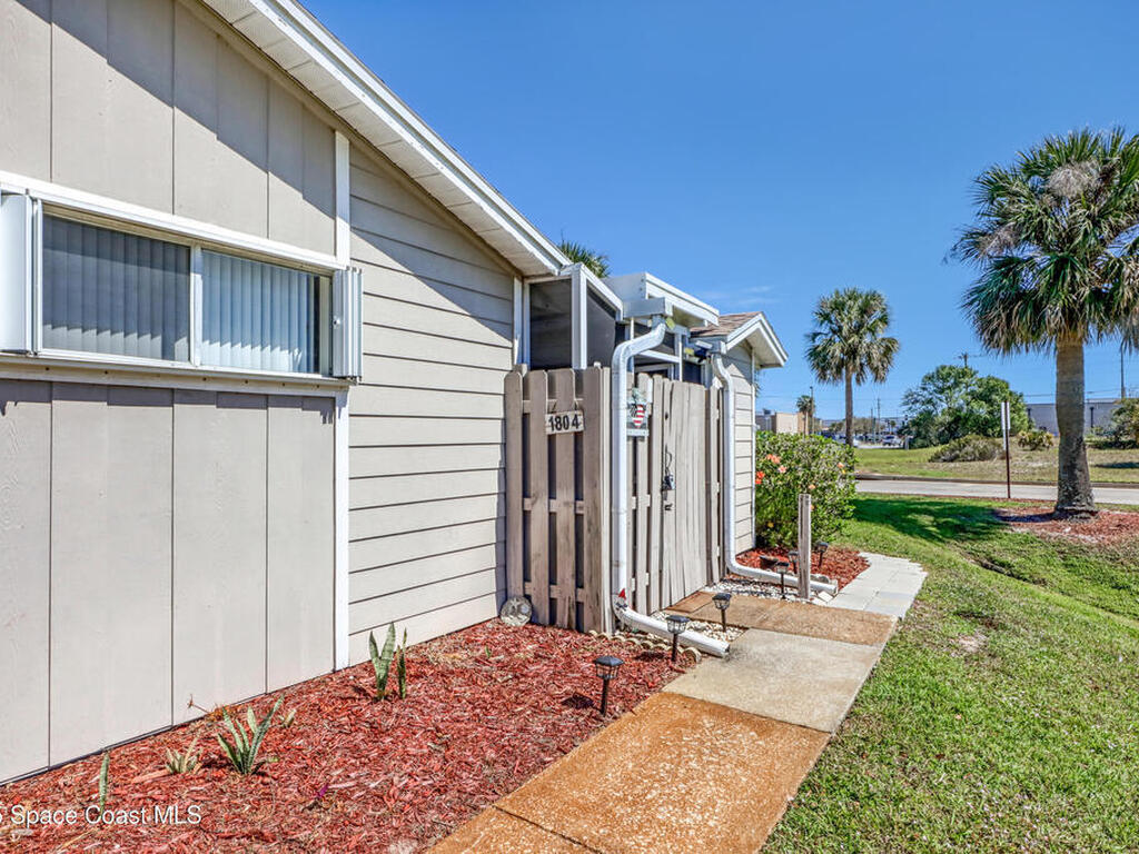 1956 Quail Ridge Court, Cocoa, FL 32926