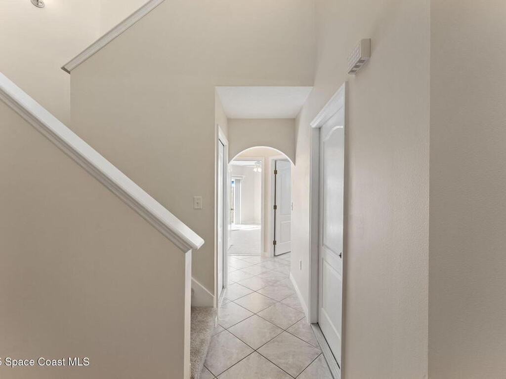 404 S Miramar Avenue, Indialantic, FL 32903