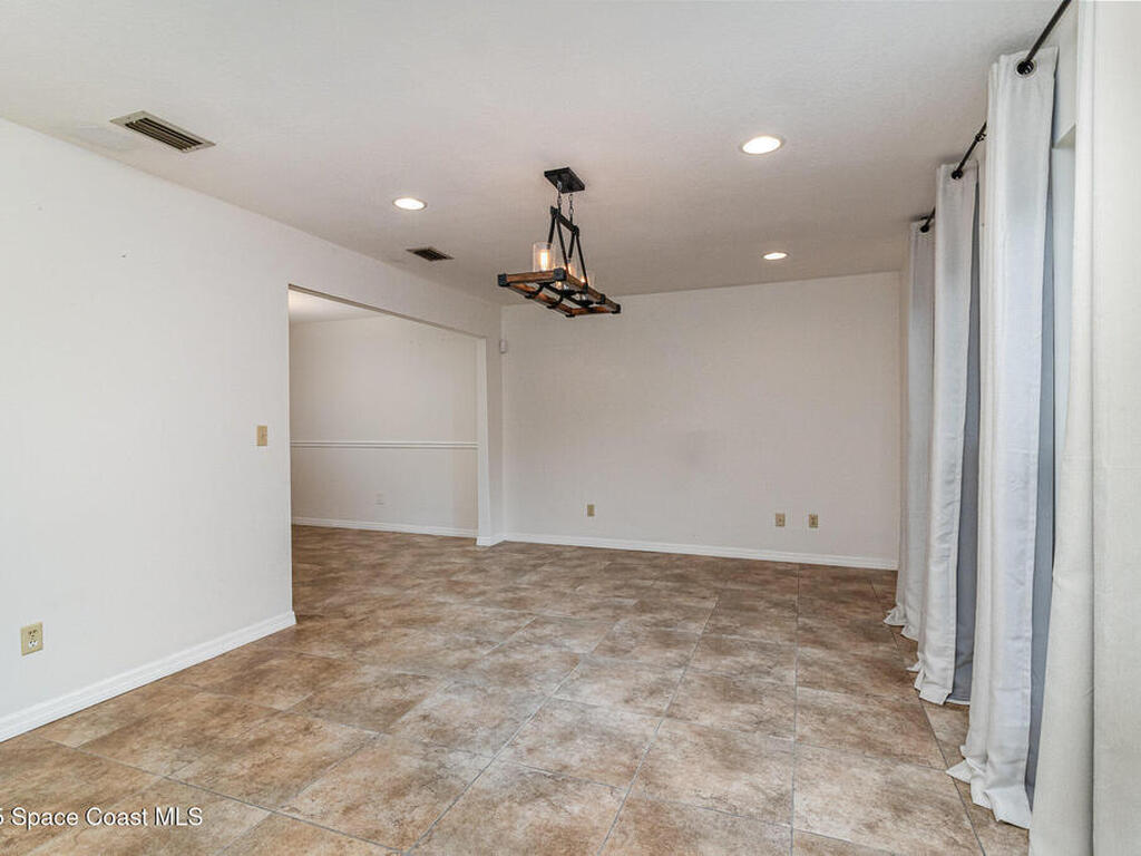 1071 Inverness Avenue, Melbourne, FL 32940