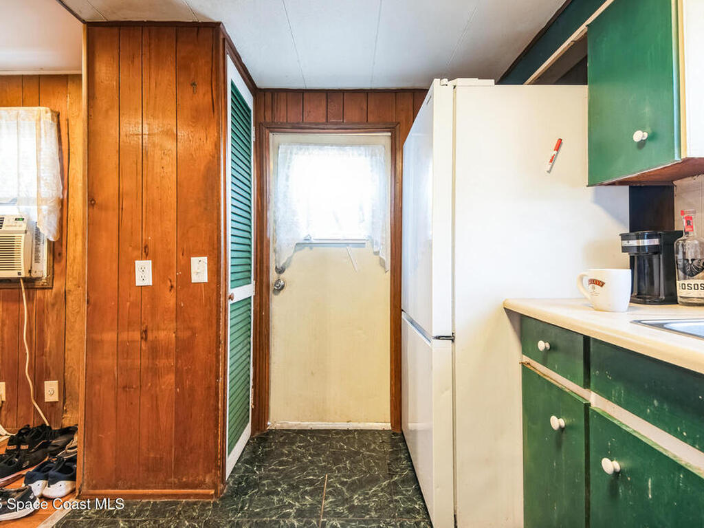 2532 Chatham Way, Palm Bay, FL 32905