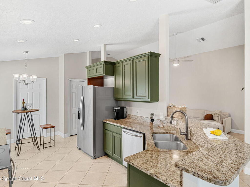 210 Ladybug Court, Melbourne, FL 32904