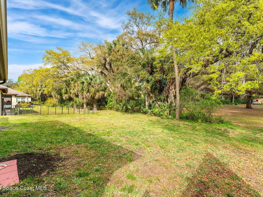 210 Ladybug Court, Melbourne, FL 32904