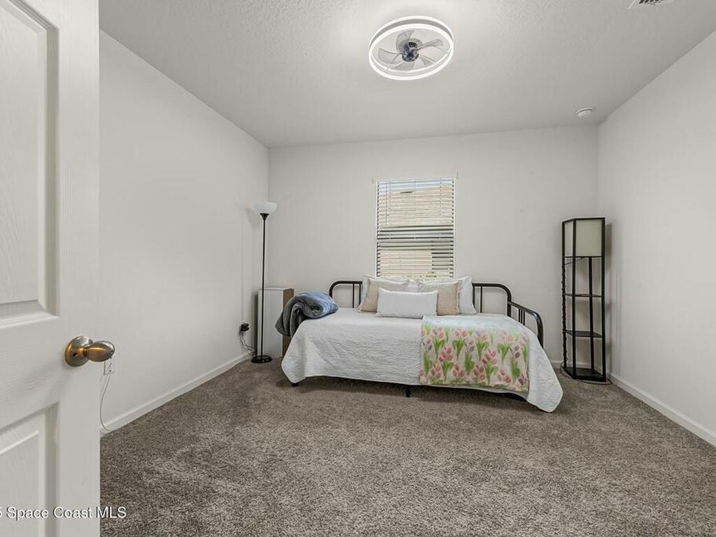 578 Old Country, Palm Bay, FL 32909