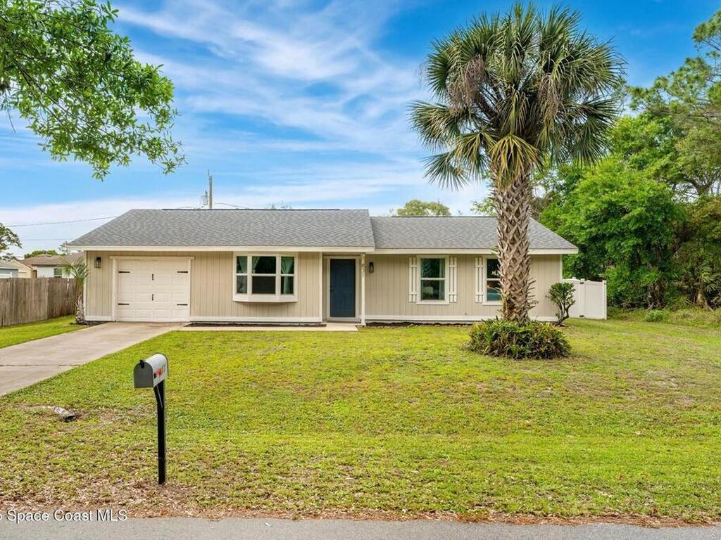 831 Hollahan Road, Palm Bay, FL 32909
