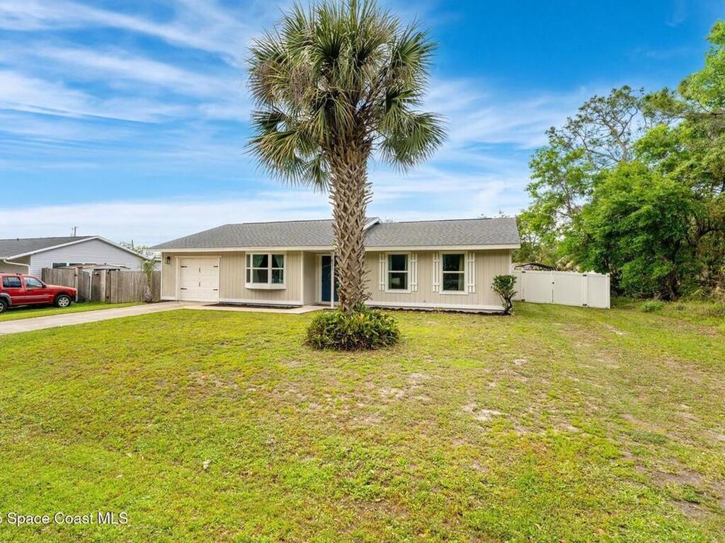 831 Hollahan Road, Palm Bay, FL 32909