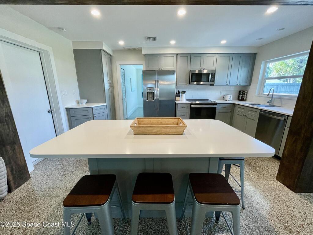 132 E Gadsden Lane, Cocoa Beach, FL 32931