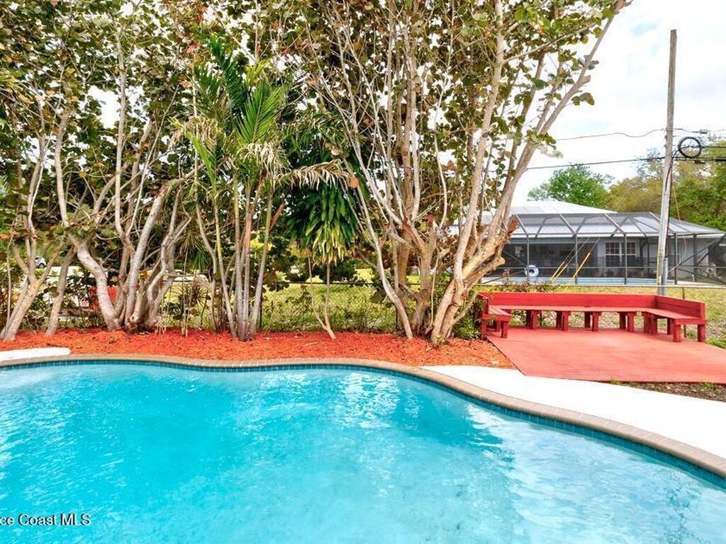 9380 101st Avenue, Vero Beach, FL 32967