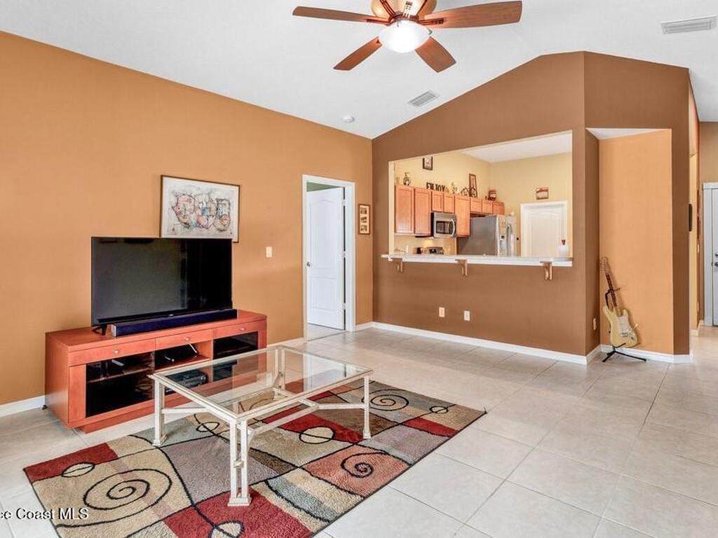 9380 101st Avenue, Vero Beach, FL 32967