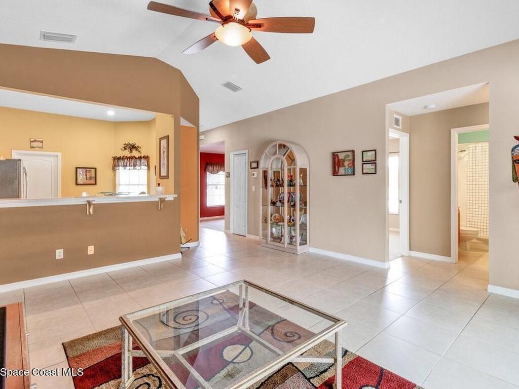 9380 101st Avenue, Vero Beach, FL 32967