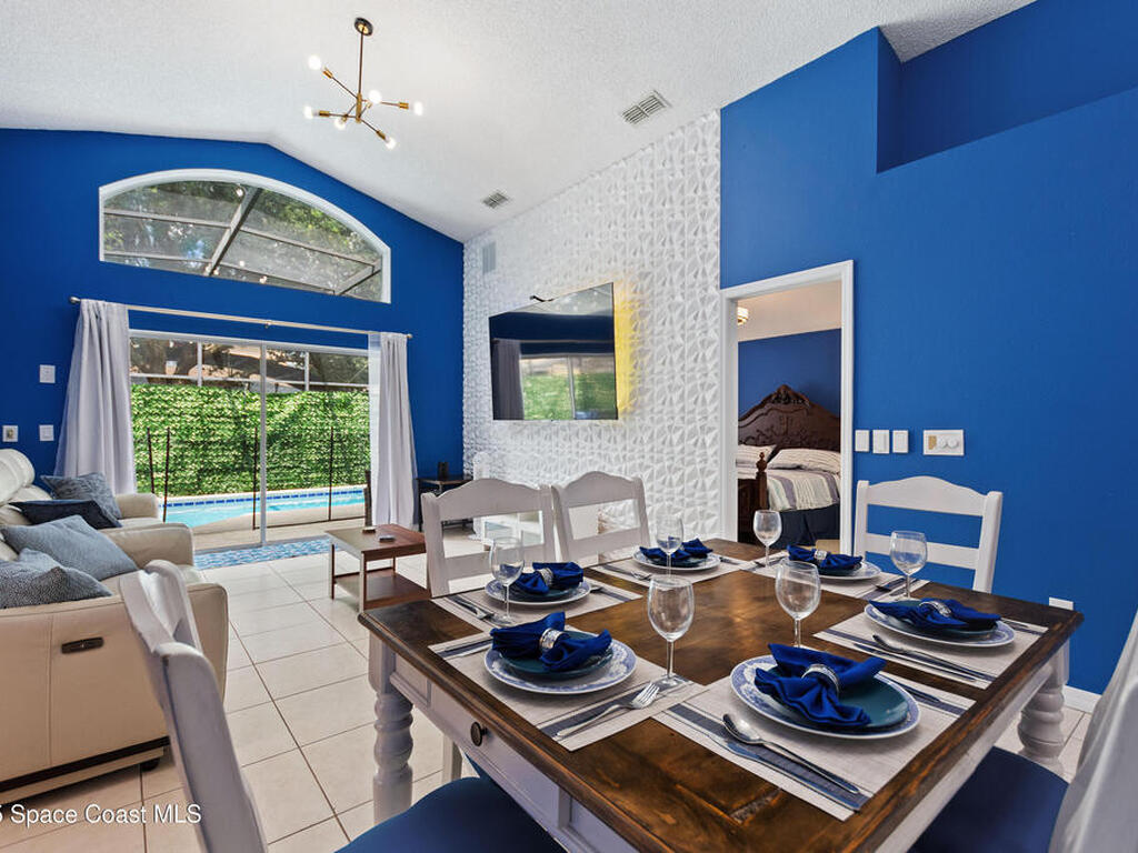 2676 Emerald Island Boulevard, Kissimmee, FL 34747