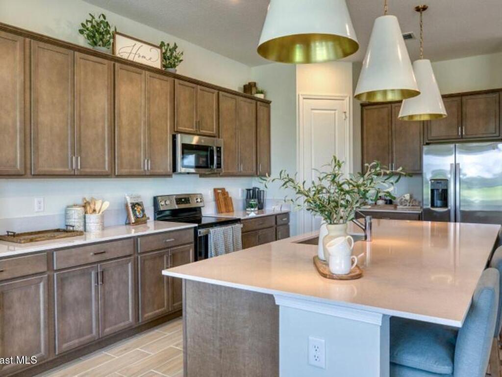 1124 Blessed Isles Drive, Palm Bay, FL 32907