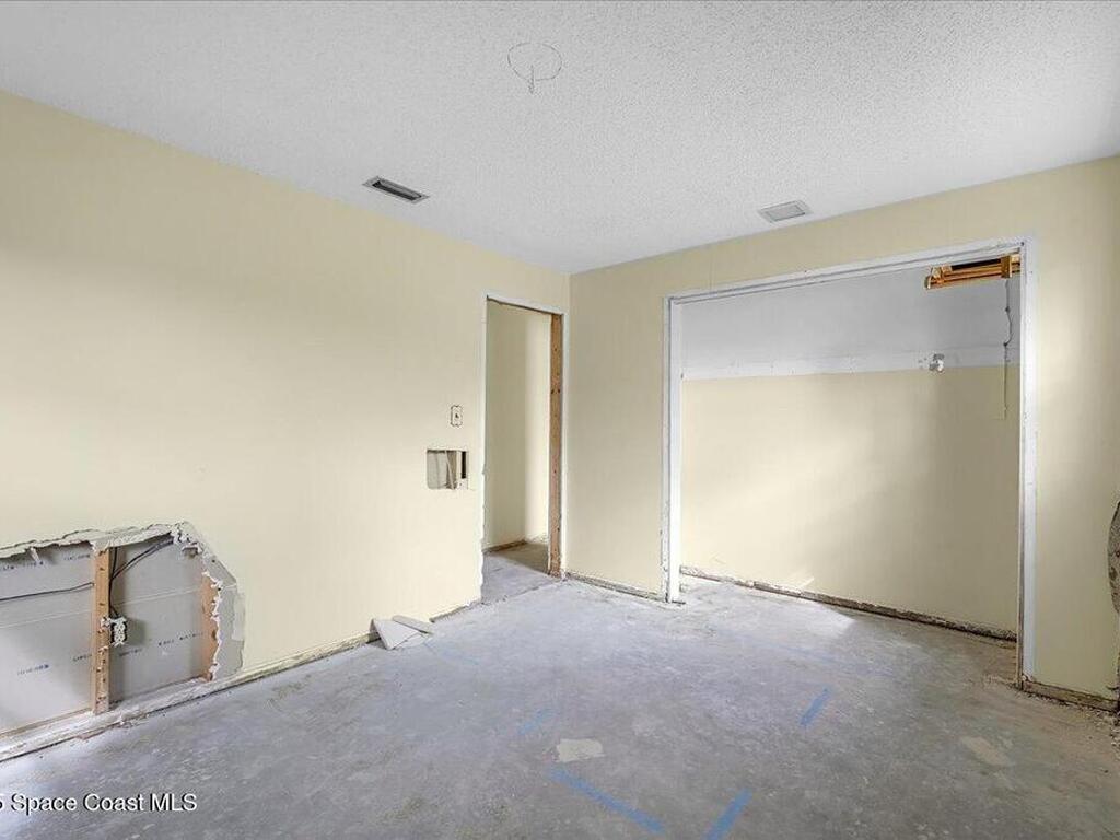 1205 La Brea Avenue, Titusville, FL 32780
