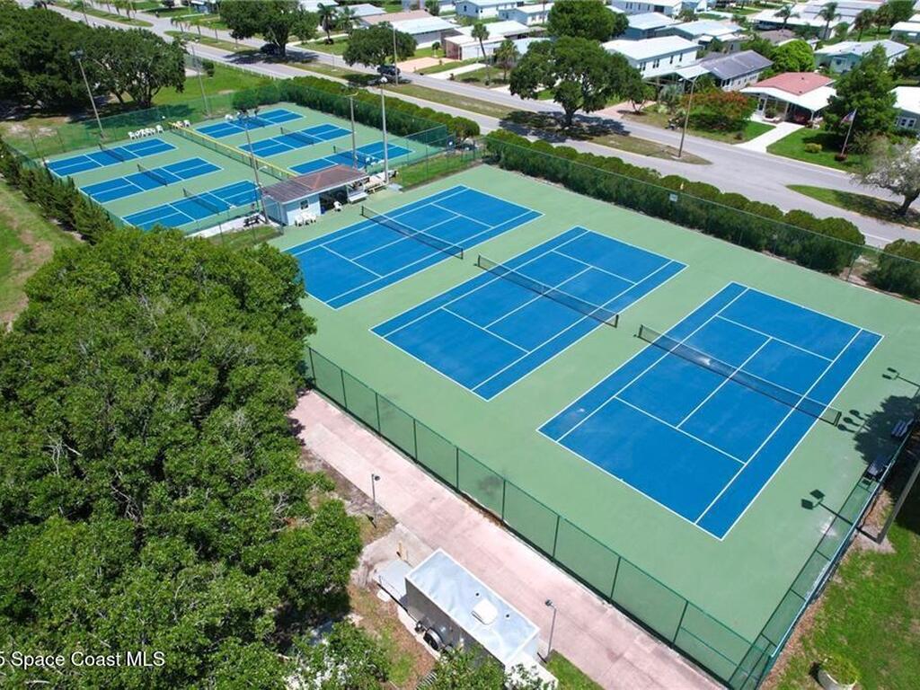 718 Hyacinth Circle, Barefoot Bay, FL 32976
