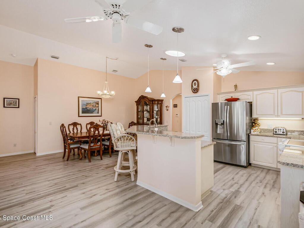 1087 Pine Creek Circle, Palm Bay, FL 32905