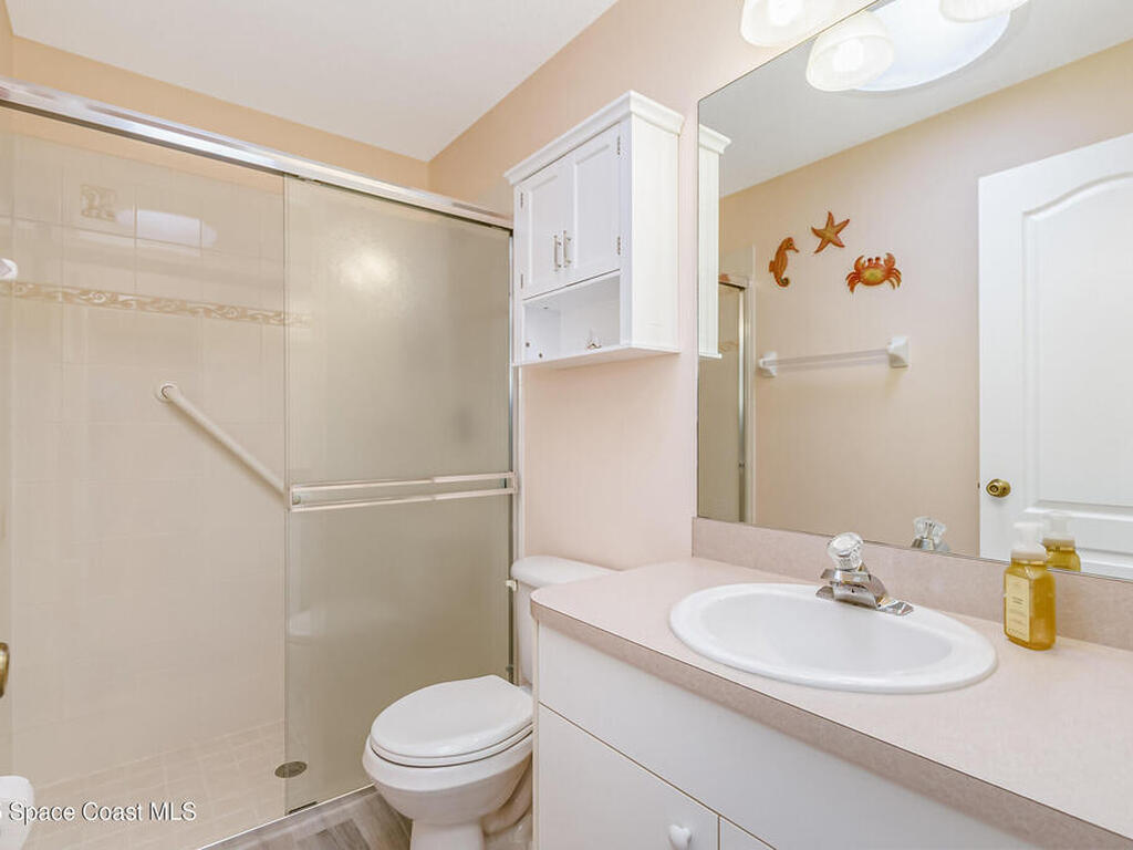 1087 Pine Creek Circle, Palm Bay, FL 32905