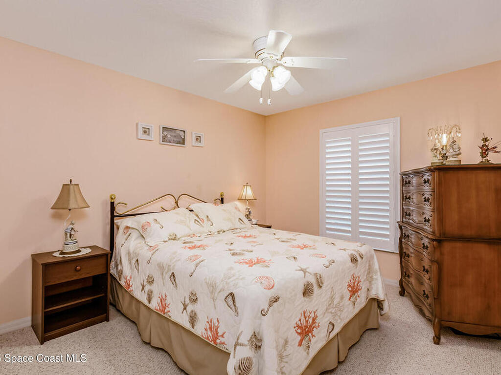 1087 Pine Creek Circle, Palm Bay, FL 32905