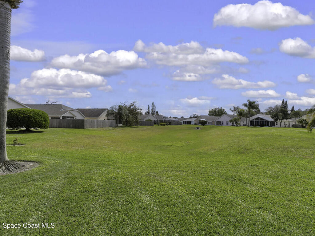 1087 Pine Creek Circle, Palm Bay, FL 32905