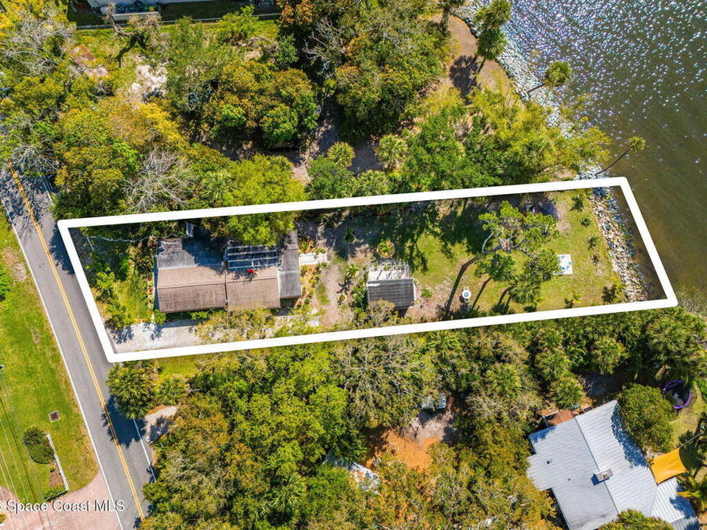3835 S Tropical Trail, Merritt Island, FL 32952